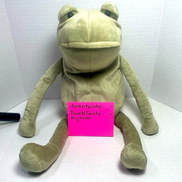 BNWT JELLYCAT FERGUS FROG BASKET STUFFER W PURCHASE RECEIPTS - Picture 3 of 16